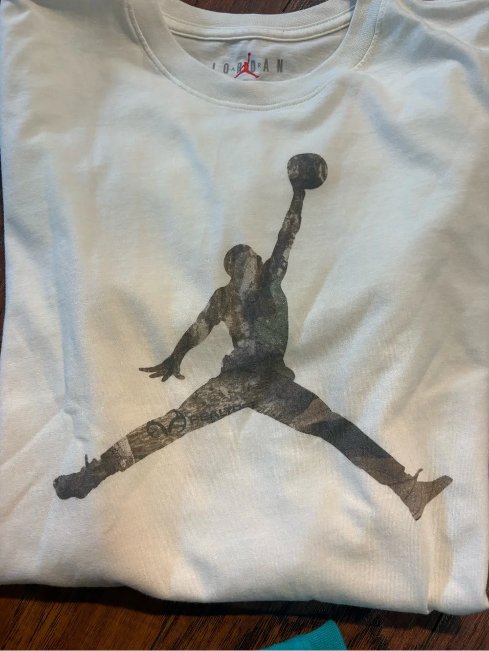 3 boys size XL Nike/Jordan tops